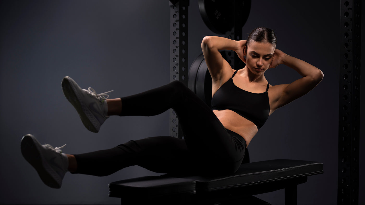 Core Training auf der Hantelbank