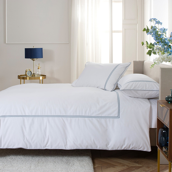 Angelique Duvet Set