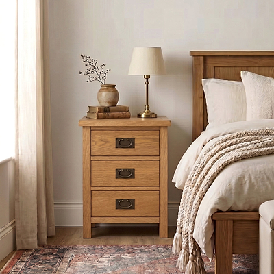 Surrey Oak XL 3 Drawer Bedside Table