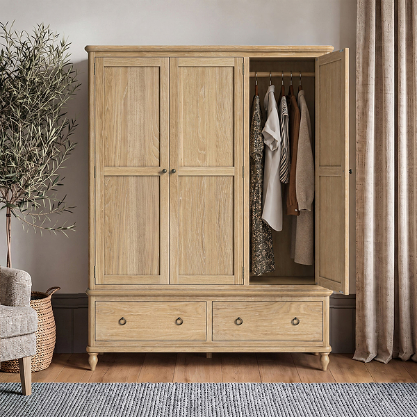 Rutland Oak Triple Wardrobe With 2 Drawers