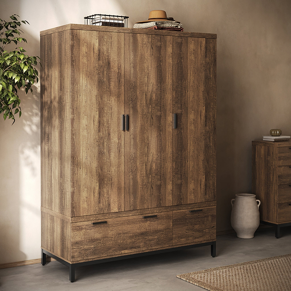 Orston Oak Triple Wardrobe & Drawers