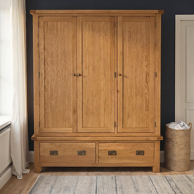 Zelah Oak Triple Wardrobe with Drawers