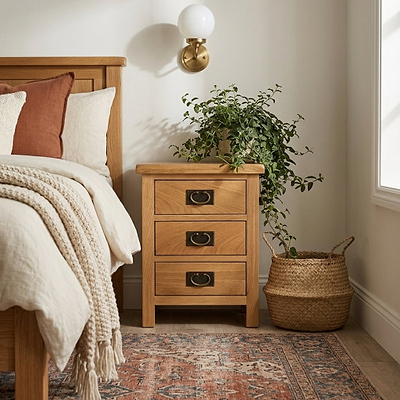 Surrey Oak Bedside Table
