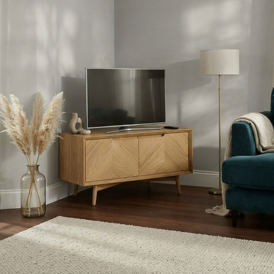 Flintham Oak 2 Door Corner TV Unit