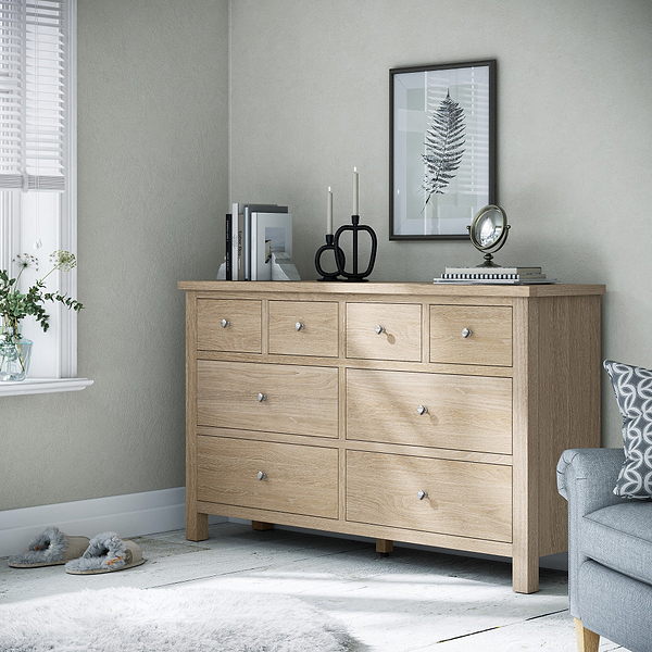 Farro Washed Oak XL 8 Drawer Chest