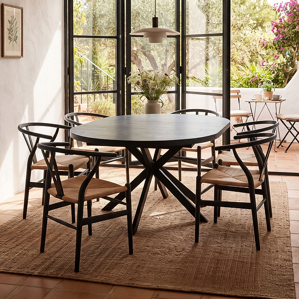 Rivelle 120-160cm Extending Round Dining Table