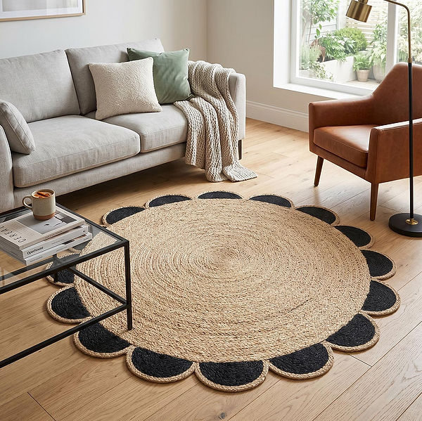 Chesney Jute Scalloped Edge Circle Rug
