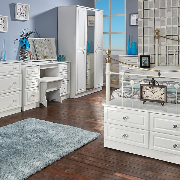 Kinsley White Gloss 4 Drawer Low Storage Unit