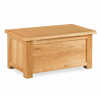 Lanner Oak Blanket Box