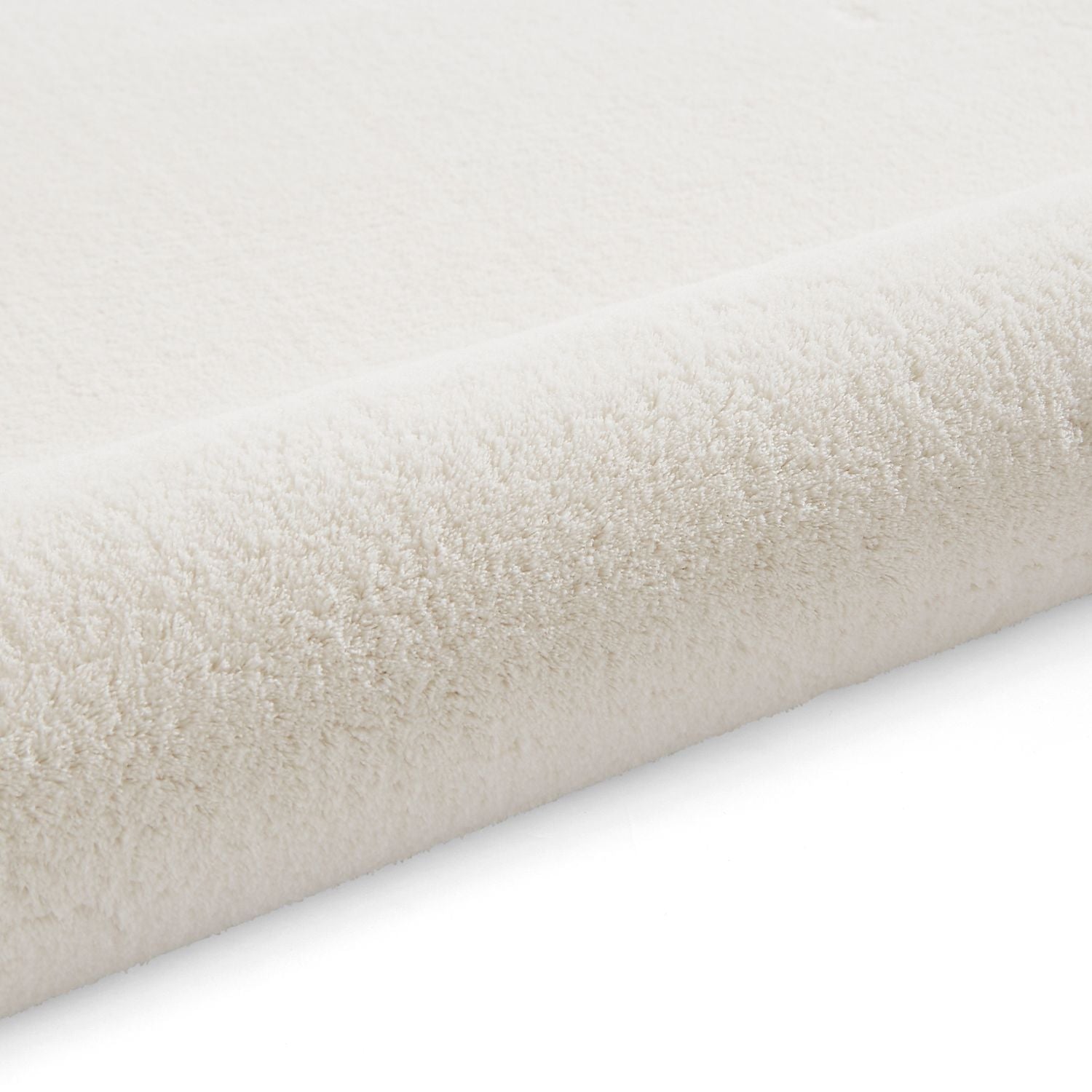 Ivory Hensley Washable Rug from Roseland Furniture