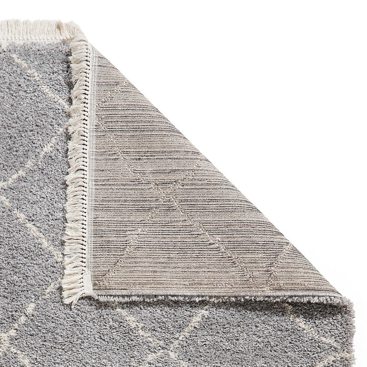 Grey Willow Shaggy Tasselled Diamond Rug from Roseland Furniture