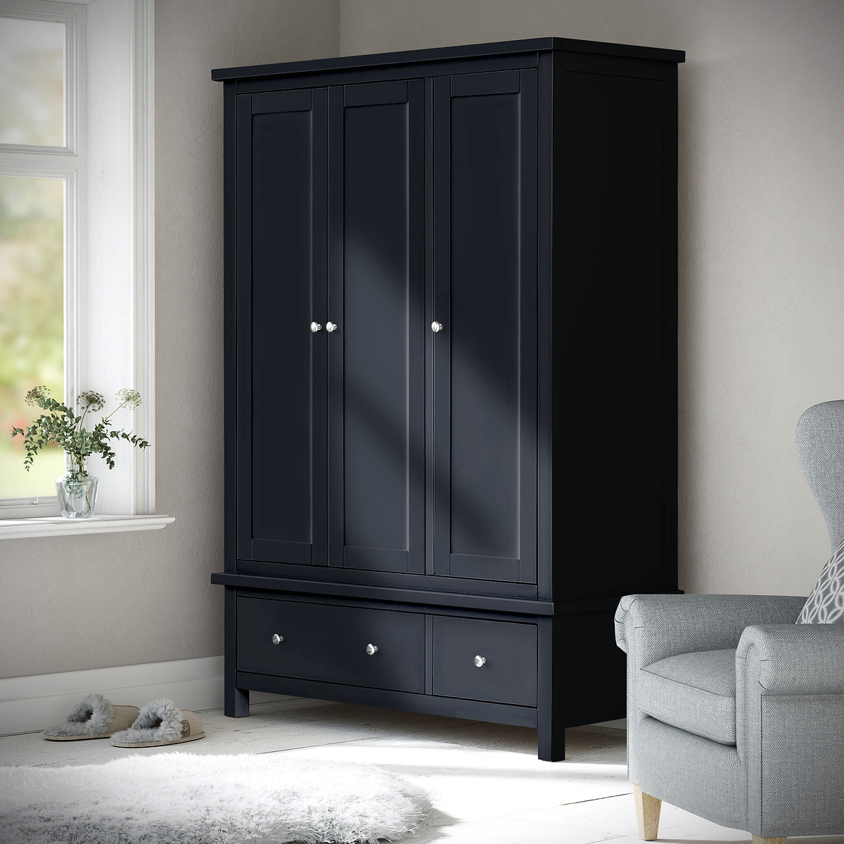 Cornish Black Triple Wardrobe from Roseland Furniture