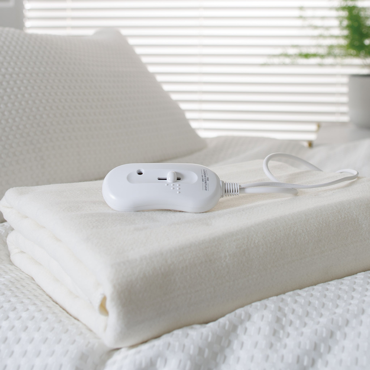 Electric Blanket from Roseland Furniture