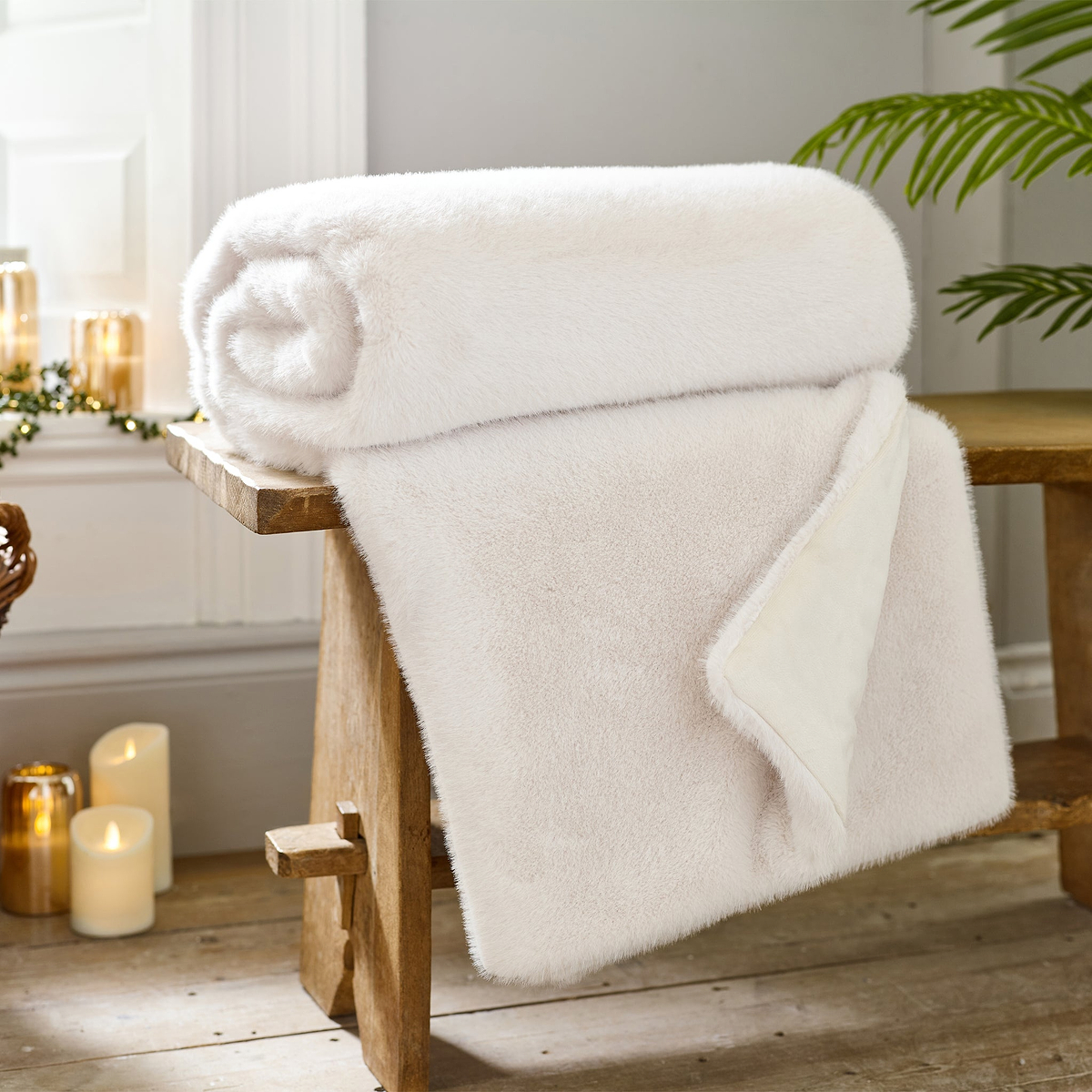 TLC Ashford Throw 130x180cm Ivory from Roseland Furniture