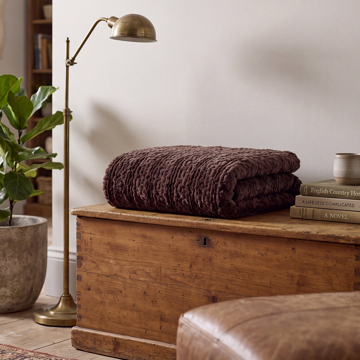 TLC Ashridge Faux Fur Throw 130x170cm Chocolate from Roseland Furniture