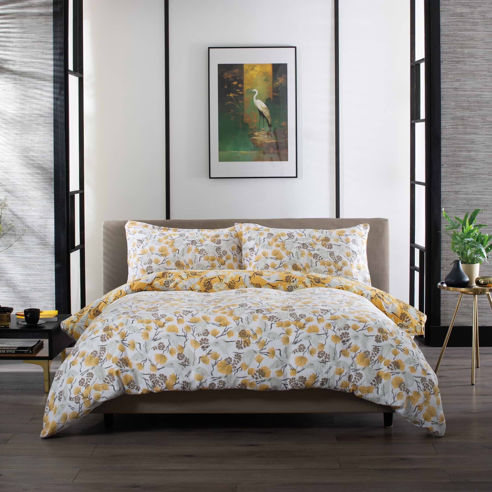 Tanchozuru Single Duvet Set from Roseland Furniture