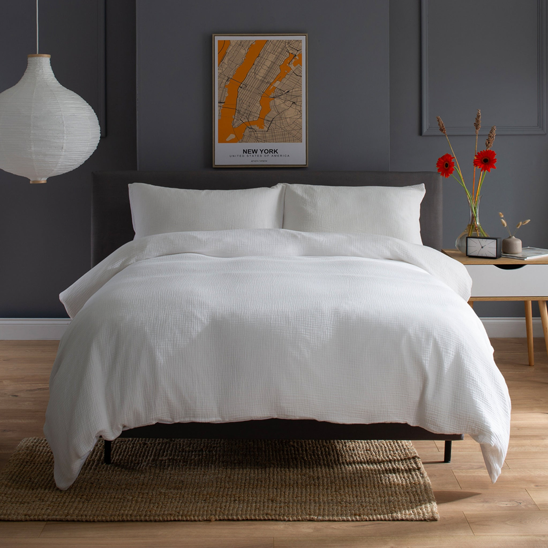 St. Quentin Single Duvet Set White from Roseland Furniture
