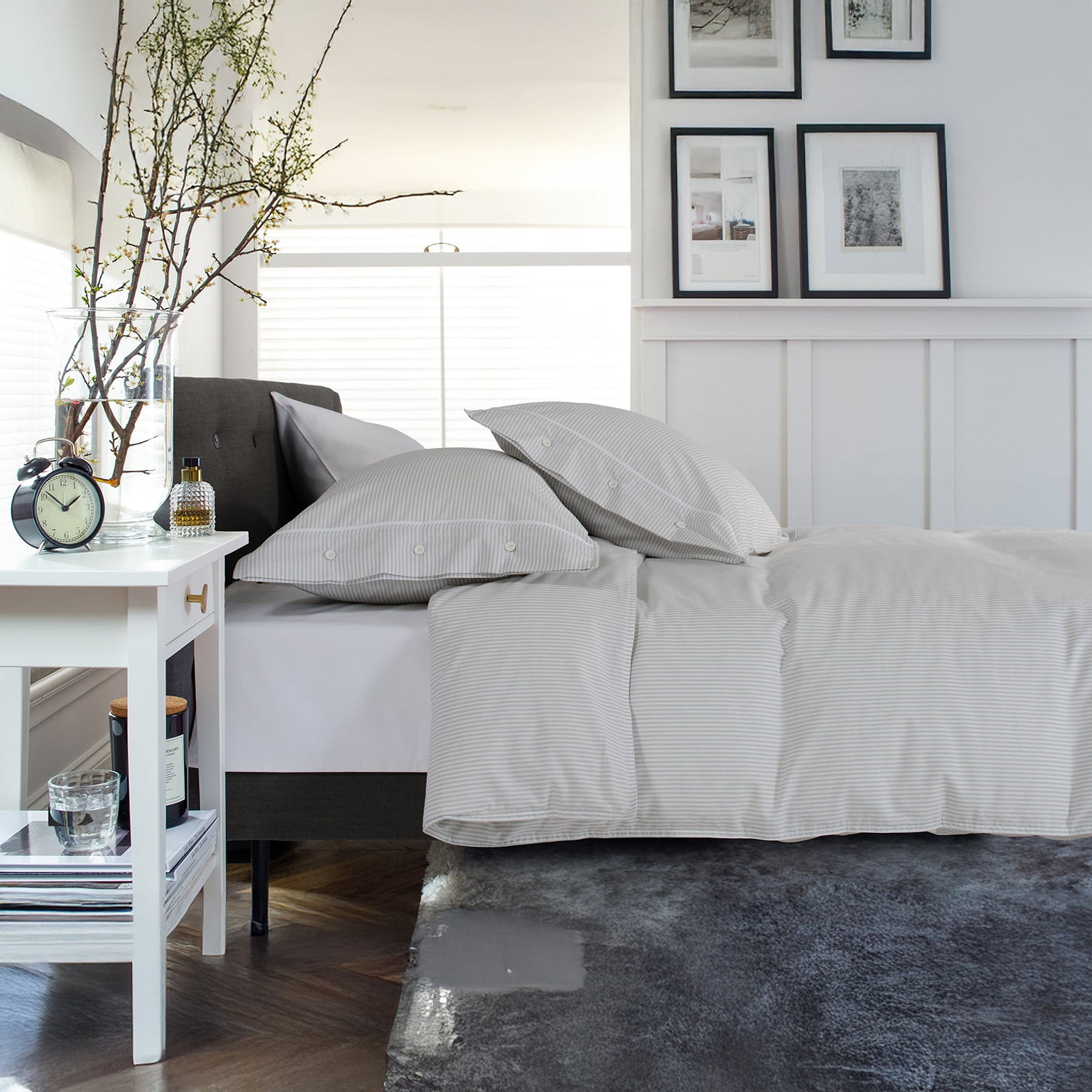 Southport Single Duvet Set Grey White from Roseland Furniture