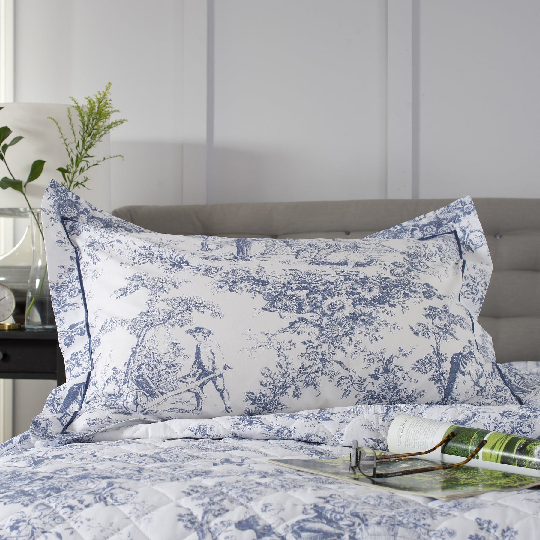 Toile Oxford Pillowcase Pair Blue from Roseland Furniture