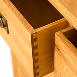 Lanner Oak by Roseland Furniture