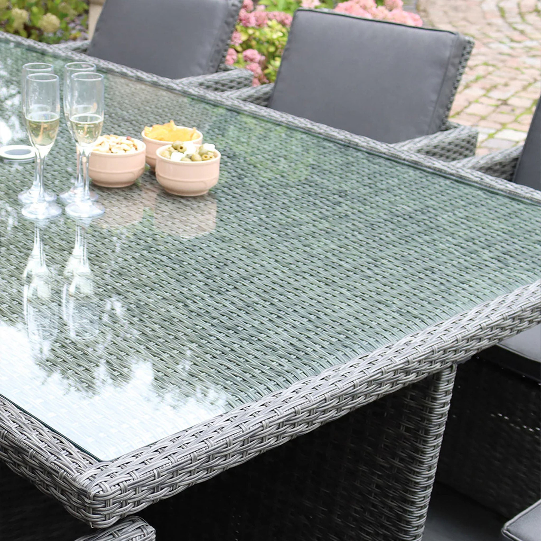 Paris 10 Seat Lux Rattan Cube Set from Roseland Furniture