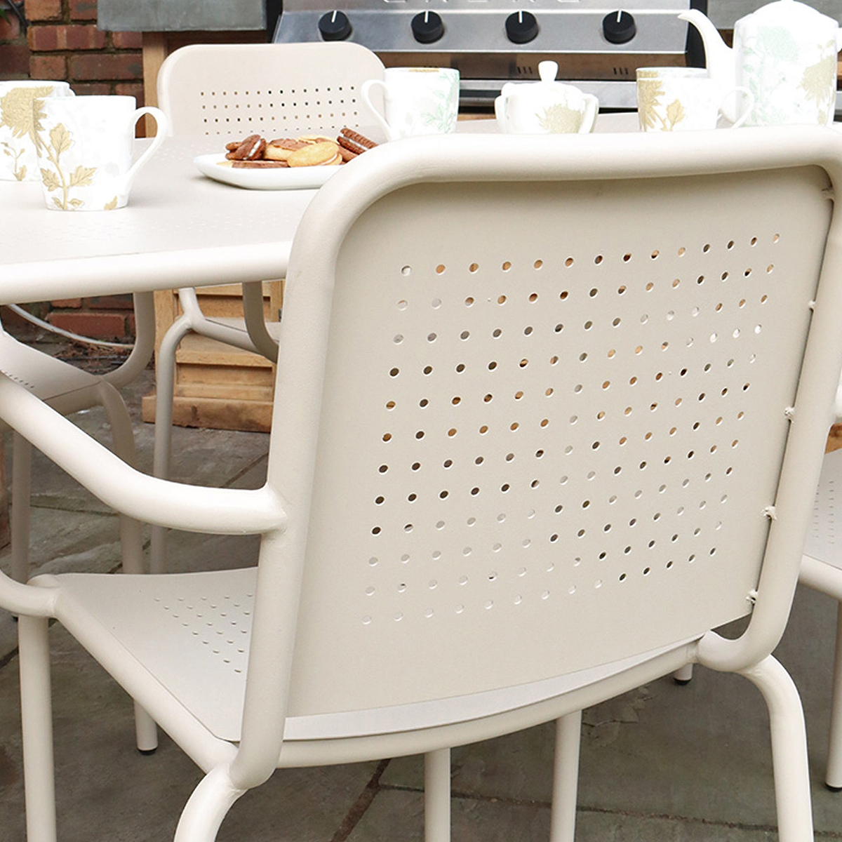 Porto Champagne 6 Seater Round Dining Set from Roseland Furniture