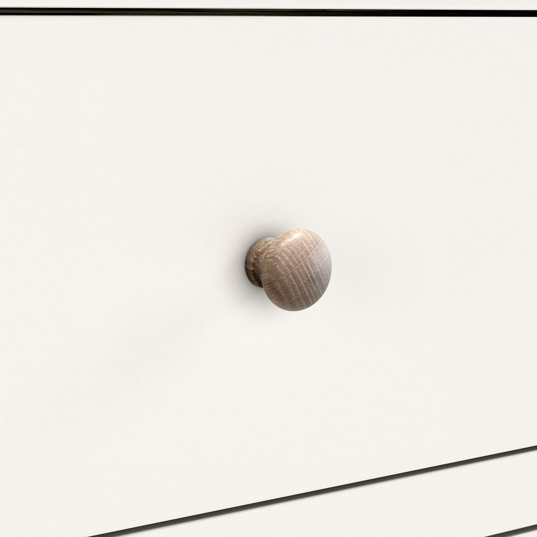Farrow XL Coconut White 8 Drawer Chest with wooden handles from Roseland Furniture
