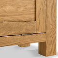 Zelah Oak by Roseland Furniture