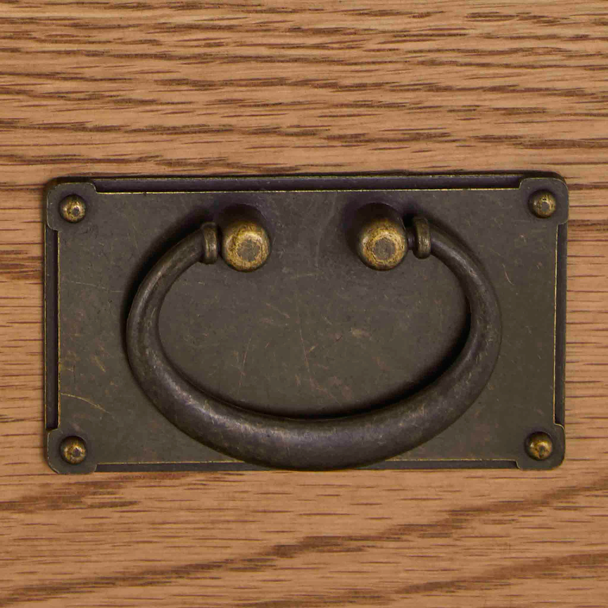 Zelah Oak Handle from Roseland Furniture