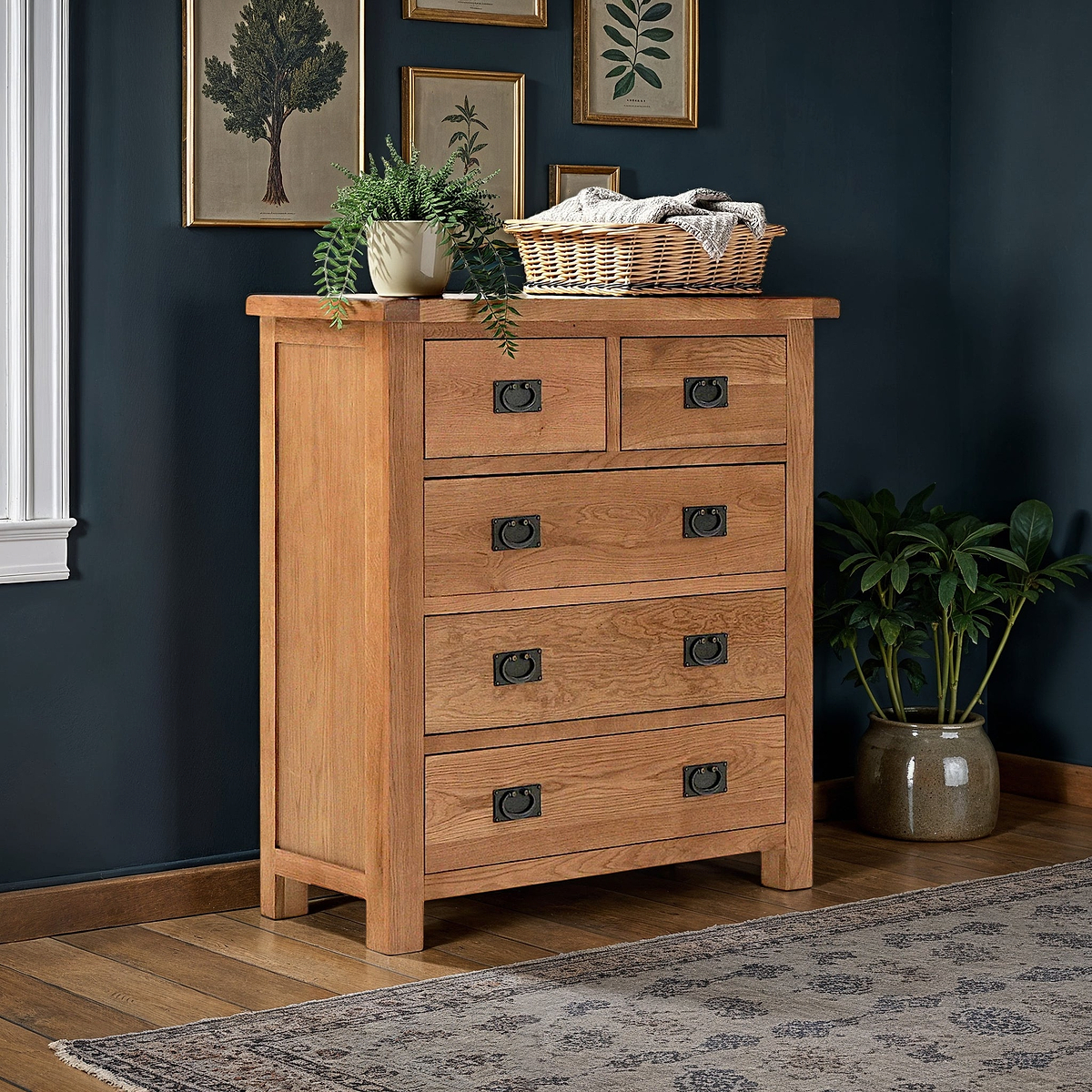 Zelah Oak 2 over 3 Drawer Chest by Roseland Furniture