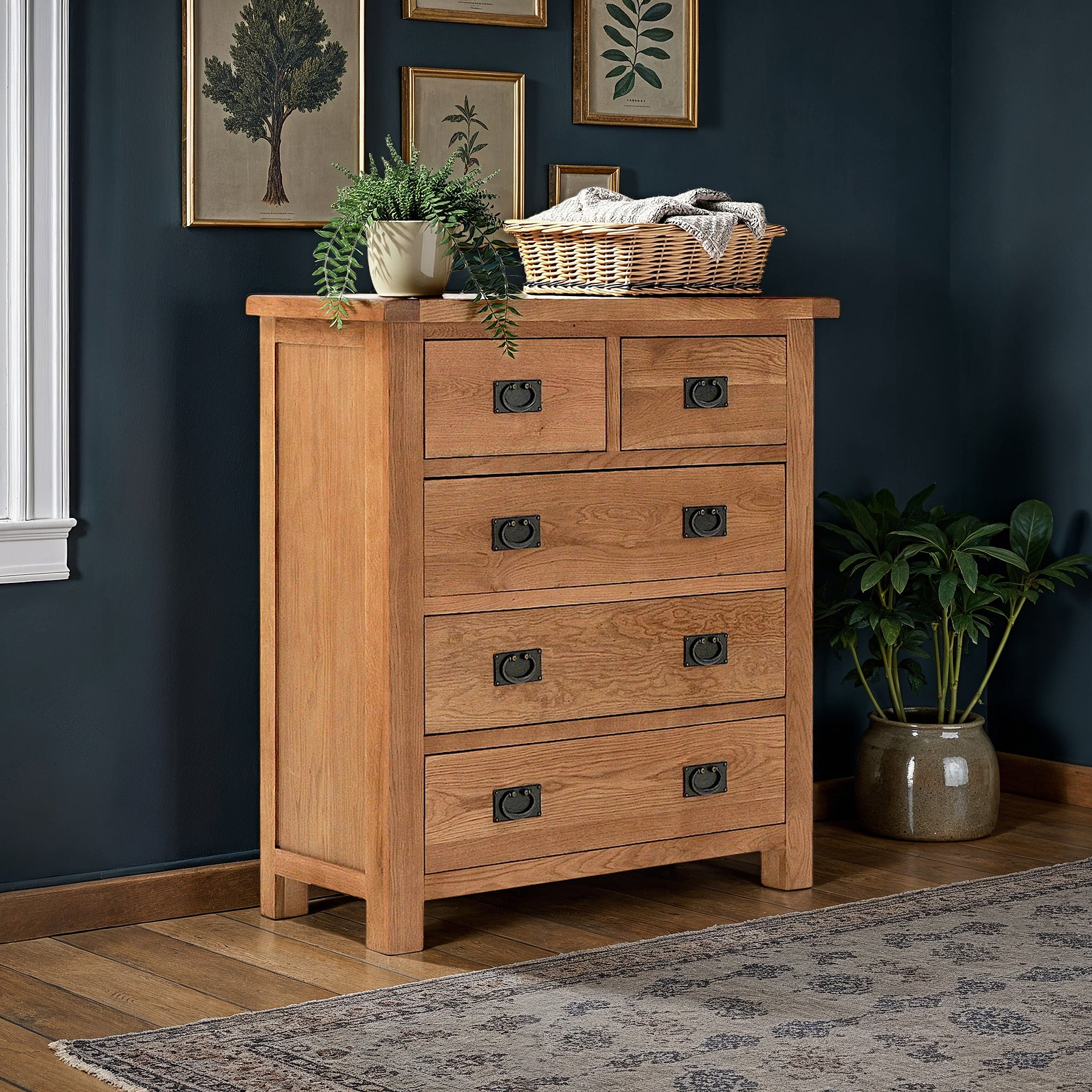 Zelah Oak 2 over 3 Drawer Chest by Roseland Furniture