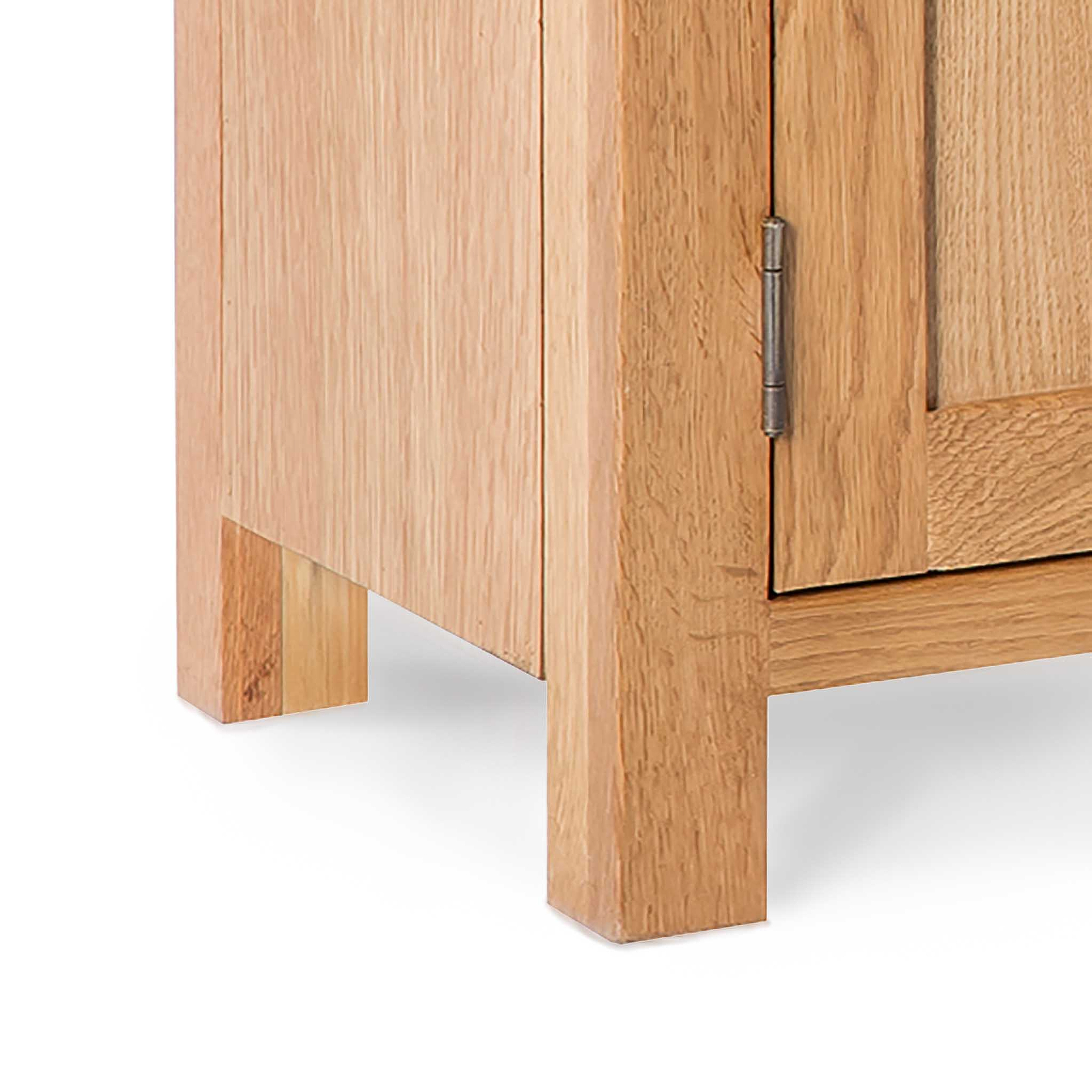 Surrey Oak 180cm Extra Wide TV Stand from Roseland Furniture
