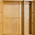 Surrey Oak Triple Wardrobe & Drawers from Roseland Furniture