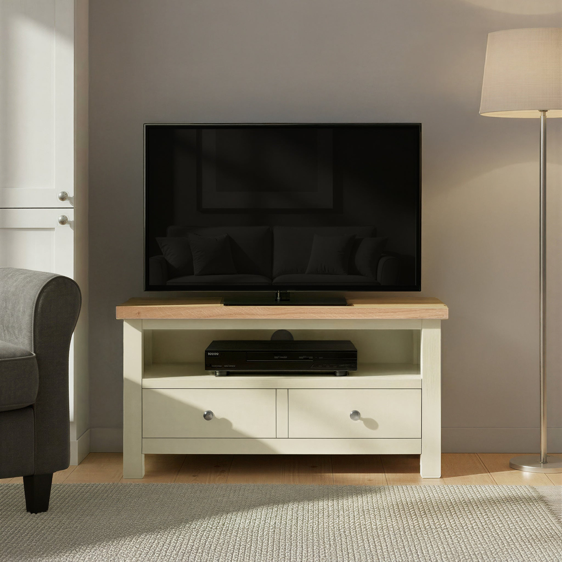 Farrow 90cm TV Stand by Roseland furniture