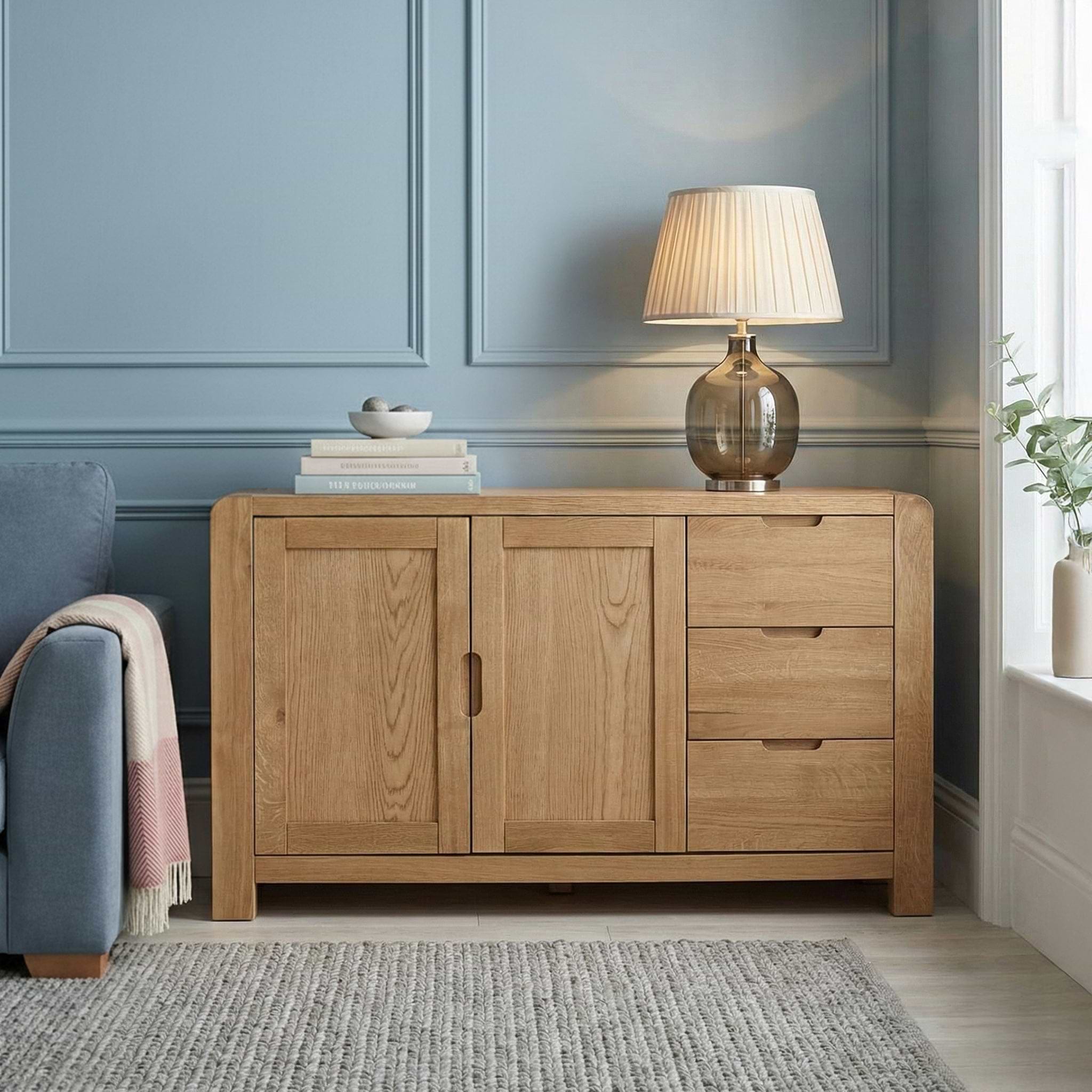 Harvey Chunky Oak Large Sideboard | 2 Door 3 Drawer | Roseland