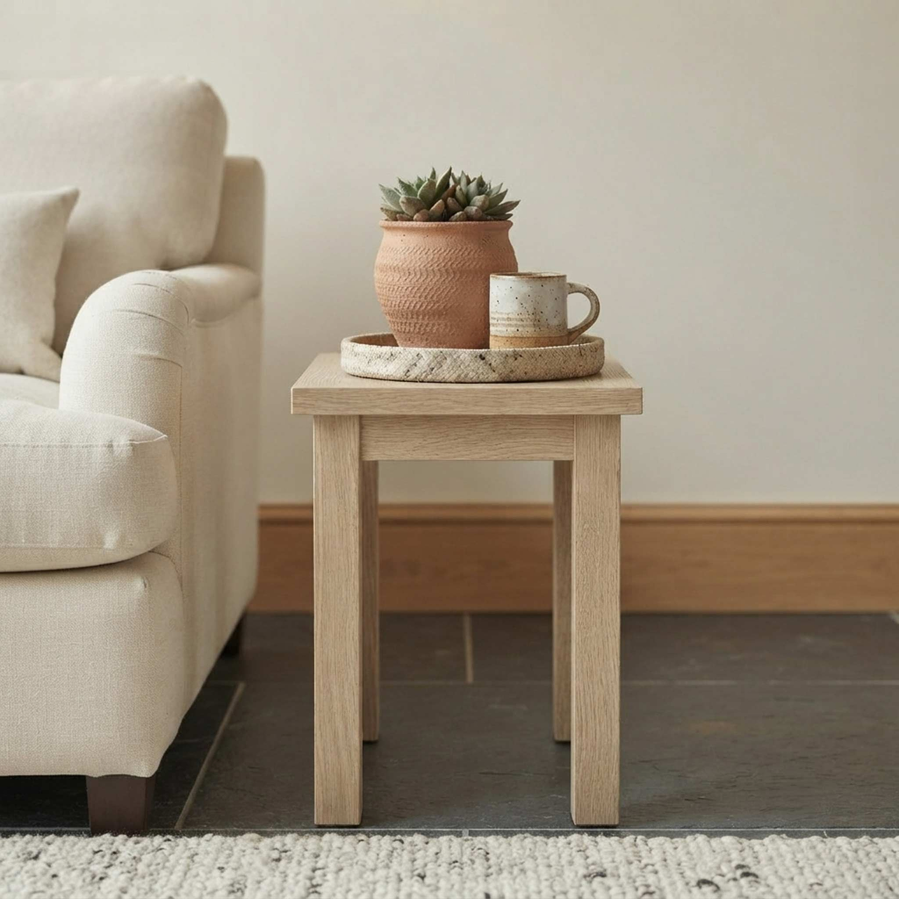 Trelan-Oak-Side-Lamp-Table from Roseland Furniture