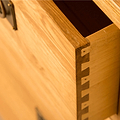 Lanner Oak by Roseland Furniture