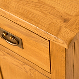 Lanner Oak by Roseland Furniture