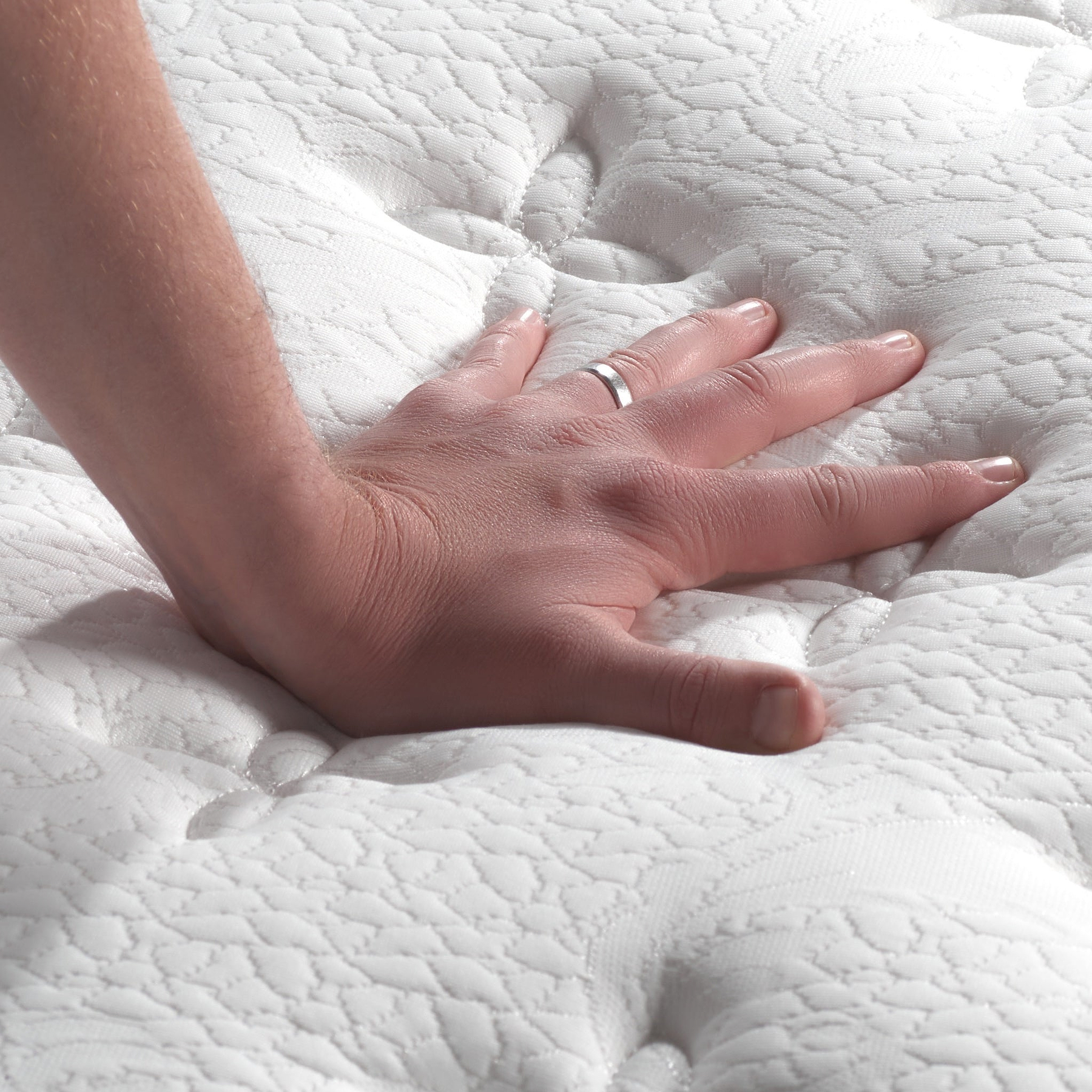 SleepSoul Cloud Pocket Spring & Memory Foam Mattress
