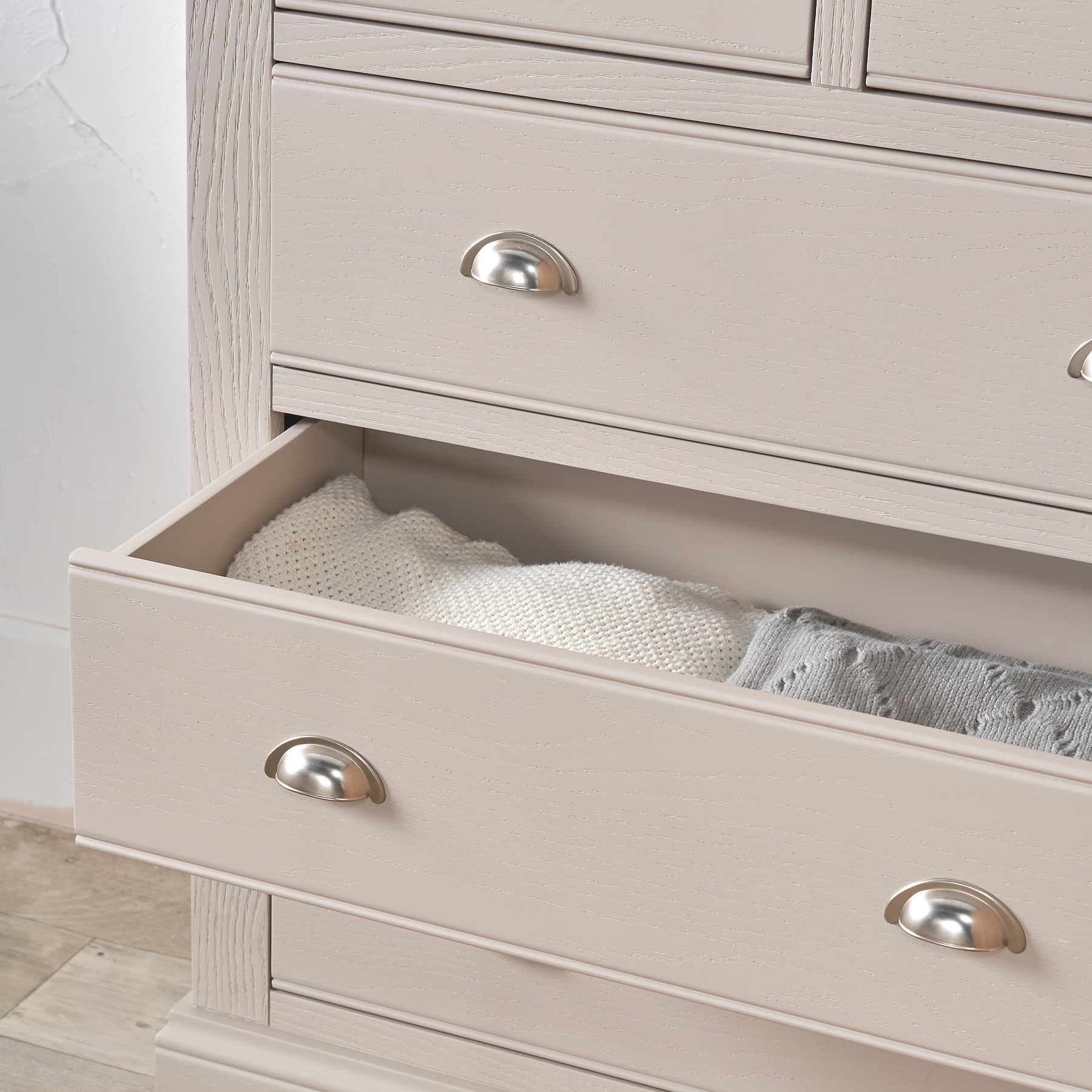 Fairford White Wood 5 Drawer from Roseland Furniture
