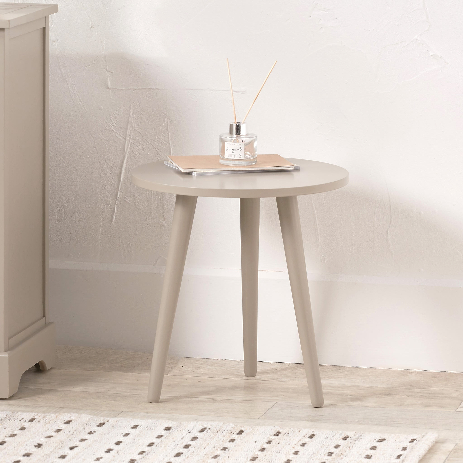Devonshire Putty Pine Wood Side Table from Roseland Furniture