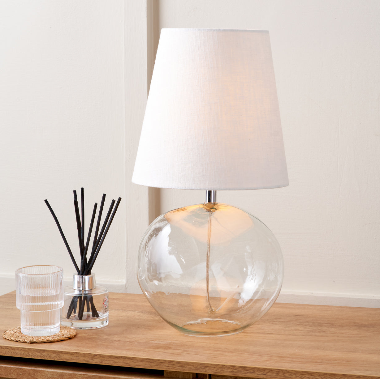 Hallie Clear Glass Table Lamp White from Roseland Furniture