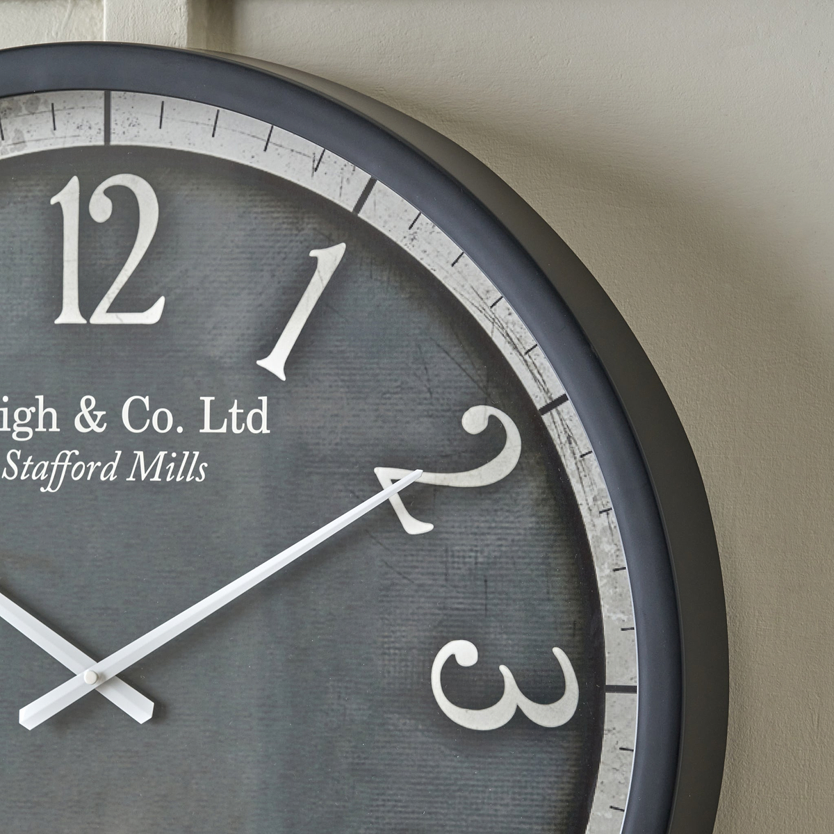 Bormio Wall Clock Black from Roseland Furniture