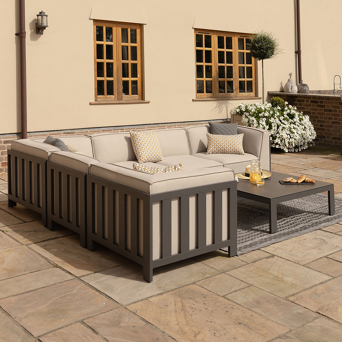 Maze Ibiza Outdoor Medium Corner Sofa Set With Square Table 
