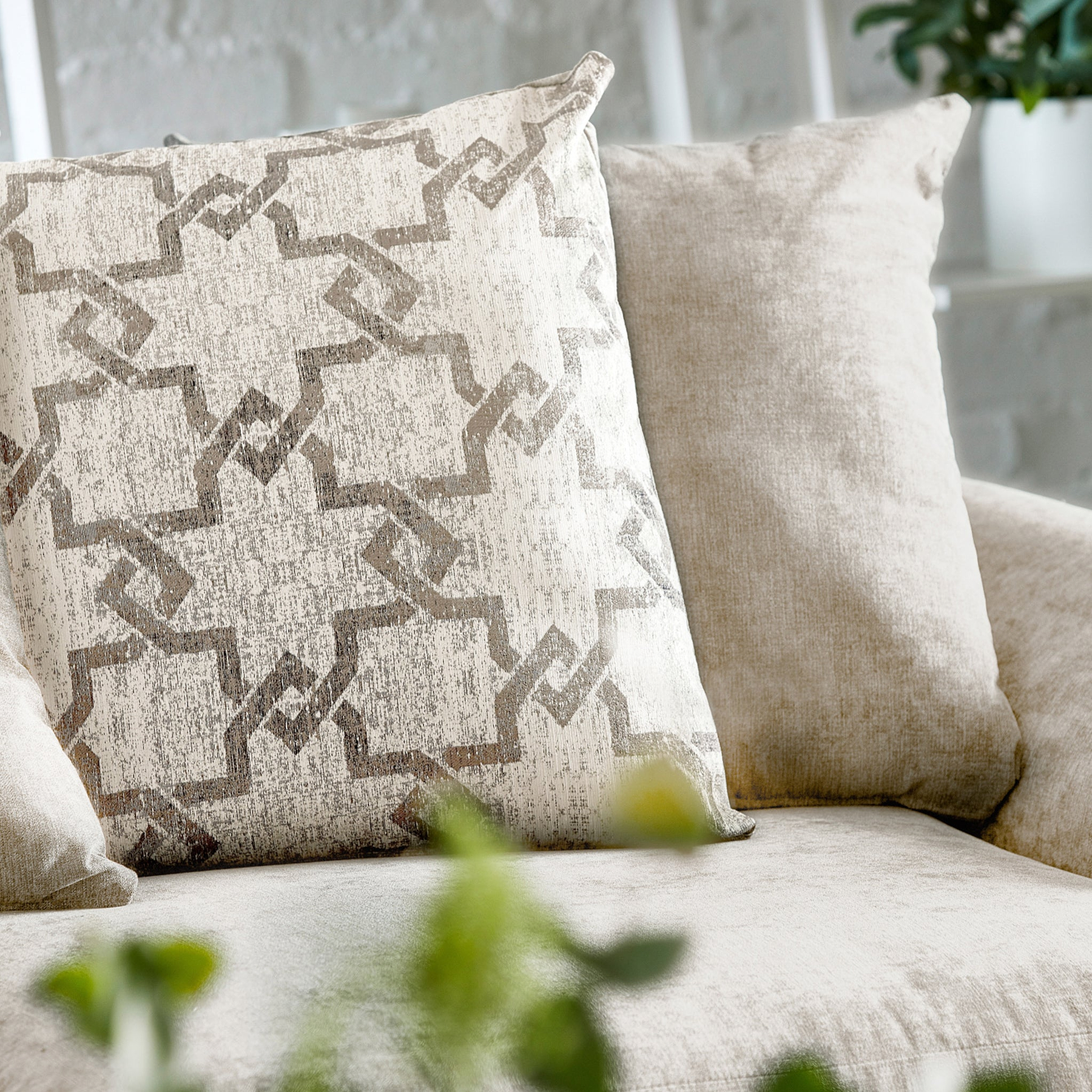 Hudson-Corner-Sofa from Roseland Furniture