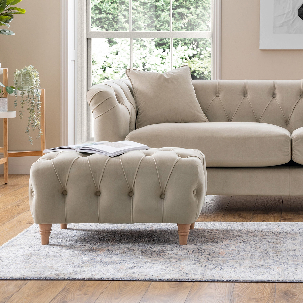 Clarence Putty Velvet Buttoned Footrest