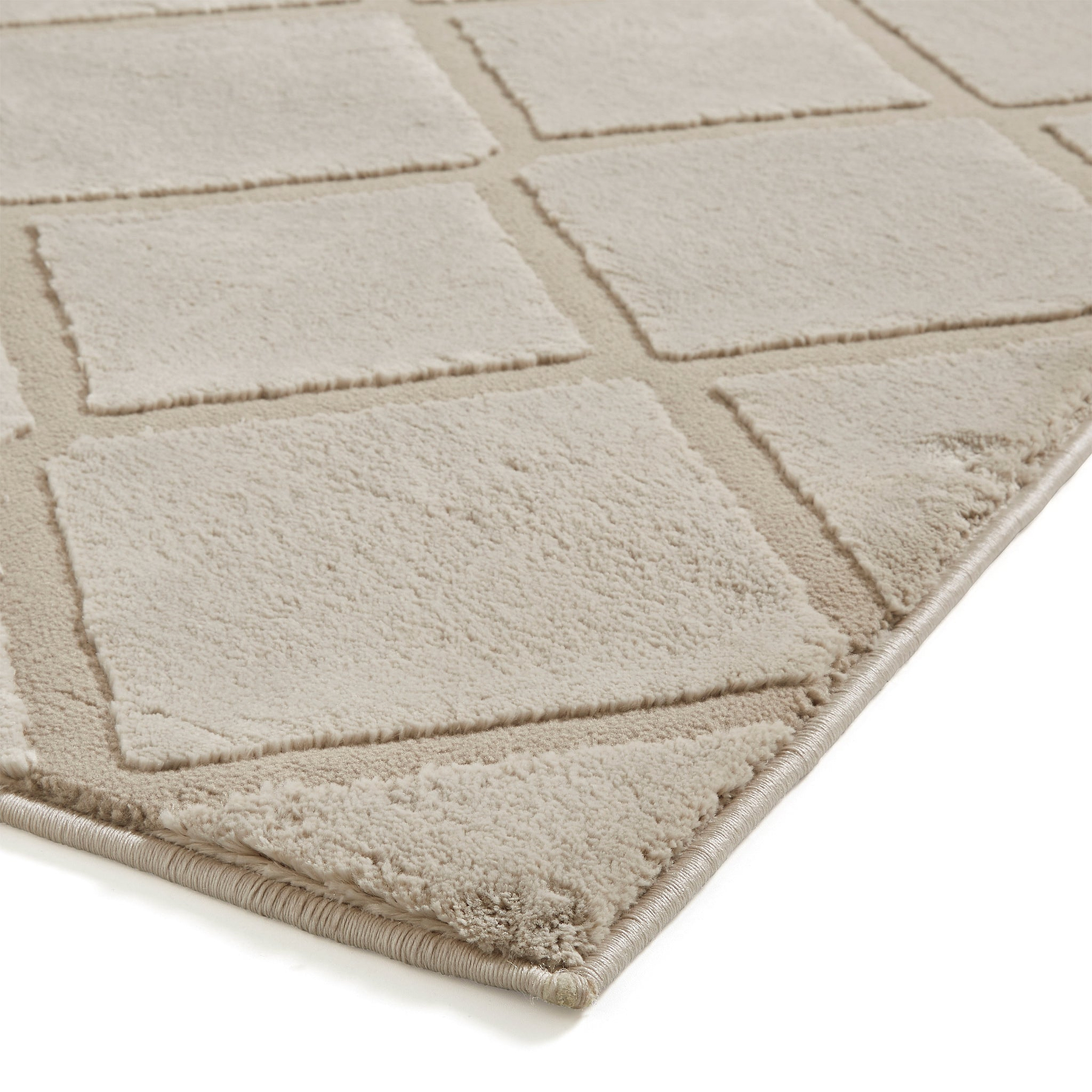 Cosy Diamond Washable Rug Natural from Roseland Furniture