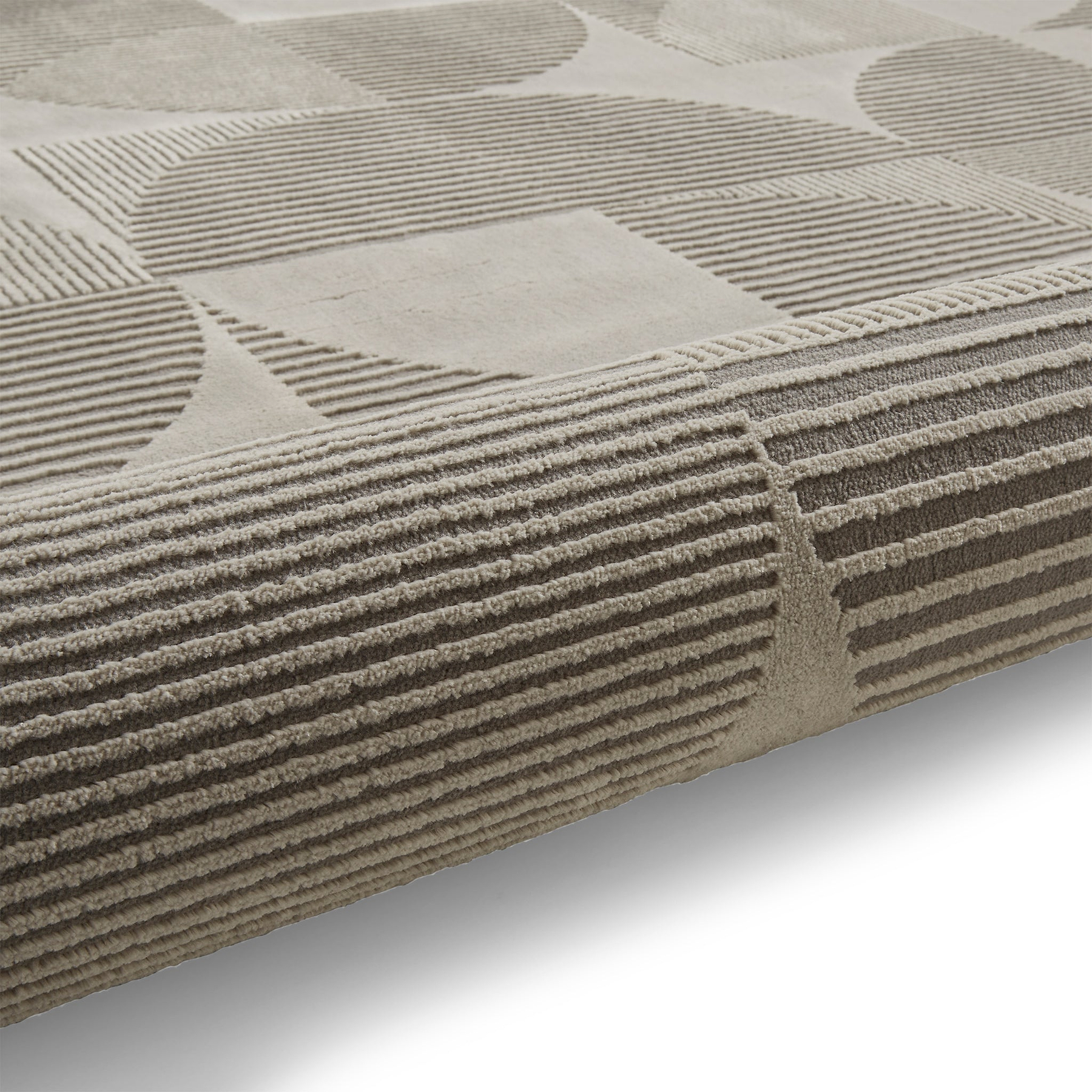 Retro Circles Washable Rug Silver from Roseland Furniture