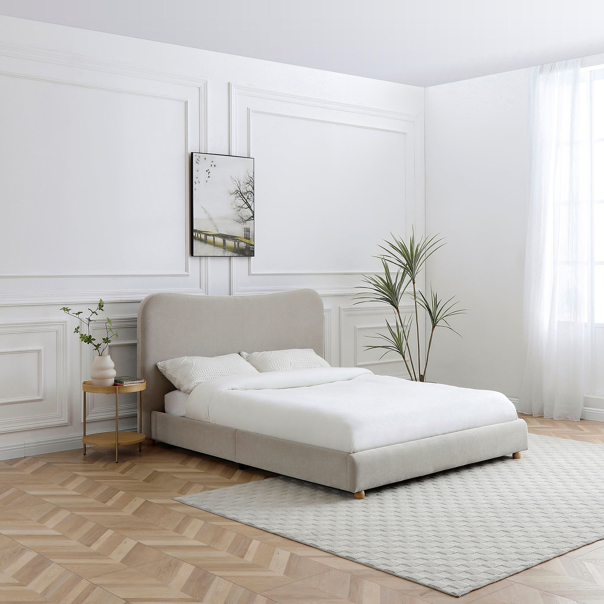 Tolliver Curved Headboard Bed Frame King from Roseland Furniture