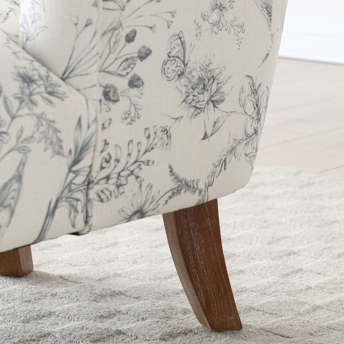 Bianca Floral Meadow Armchair from Roseland Furniture